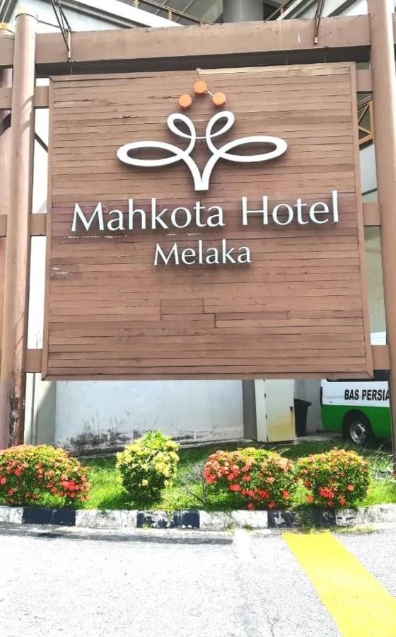 Homestay Melaka At Mahkota Hotel - Unit 3093 - Free Wifi & Parking Buitenkant foto